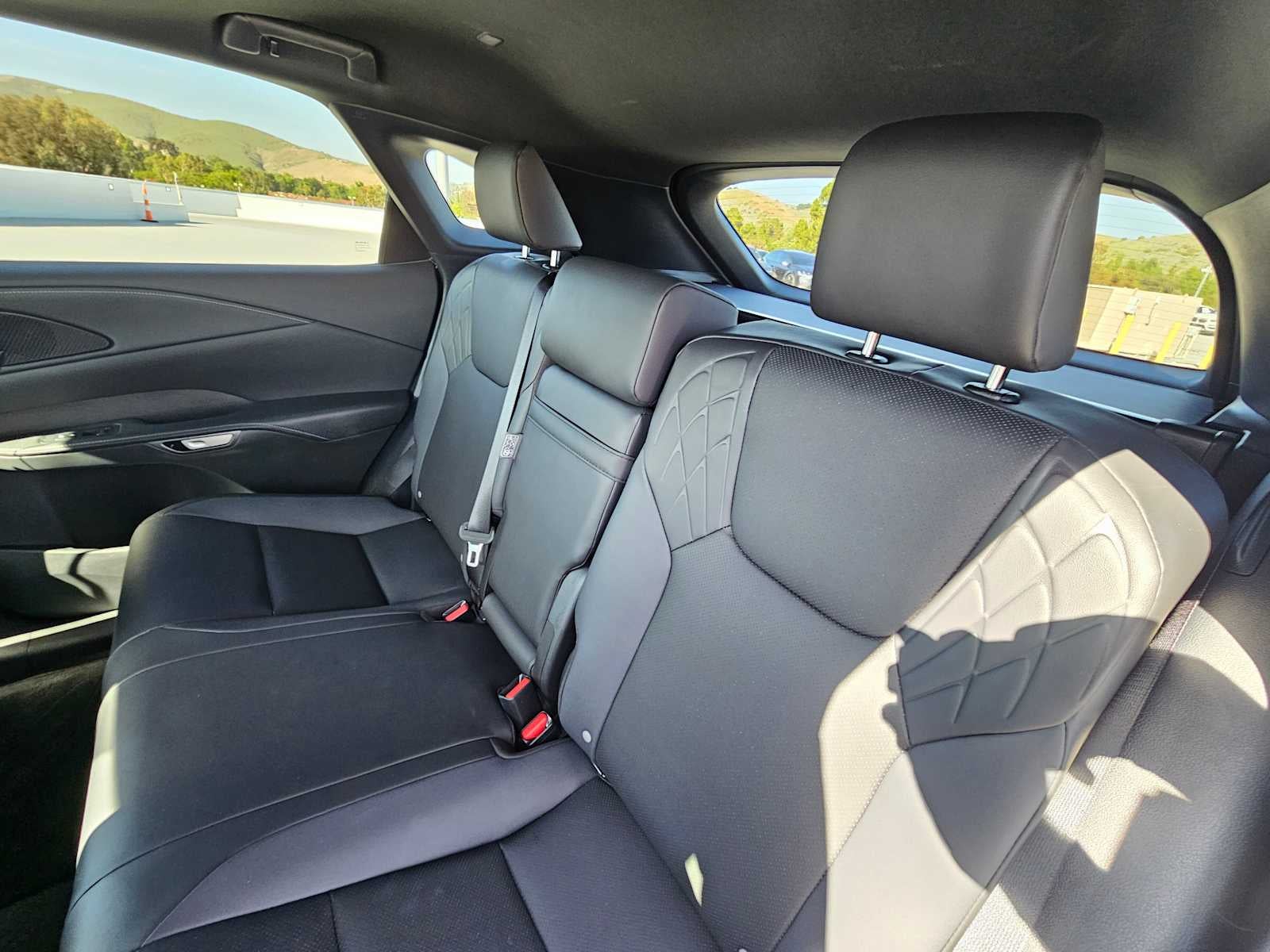 2026 Lexus RX 350 F SPORT Design