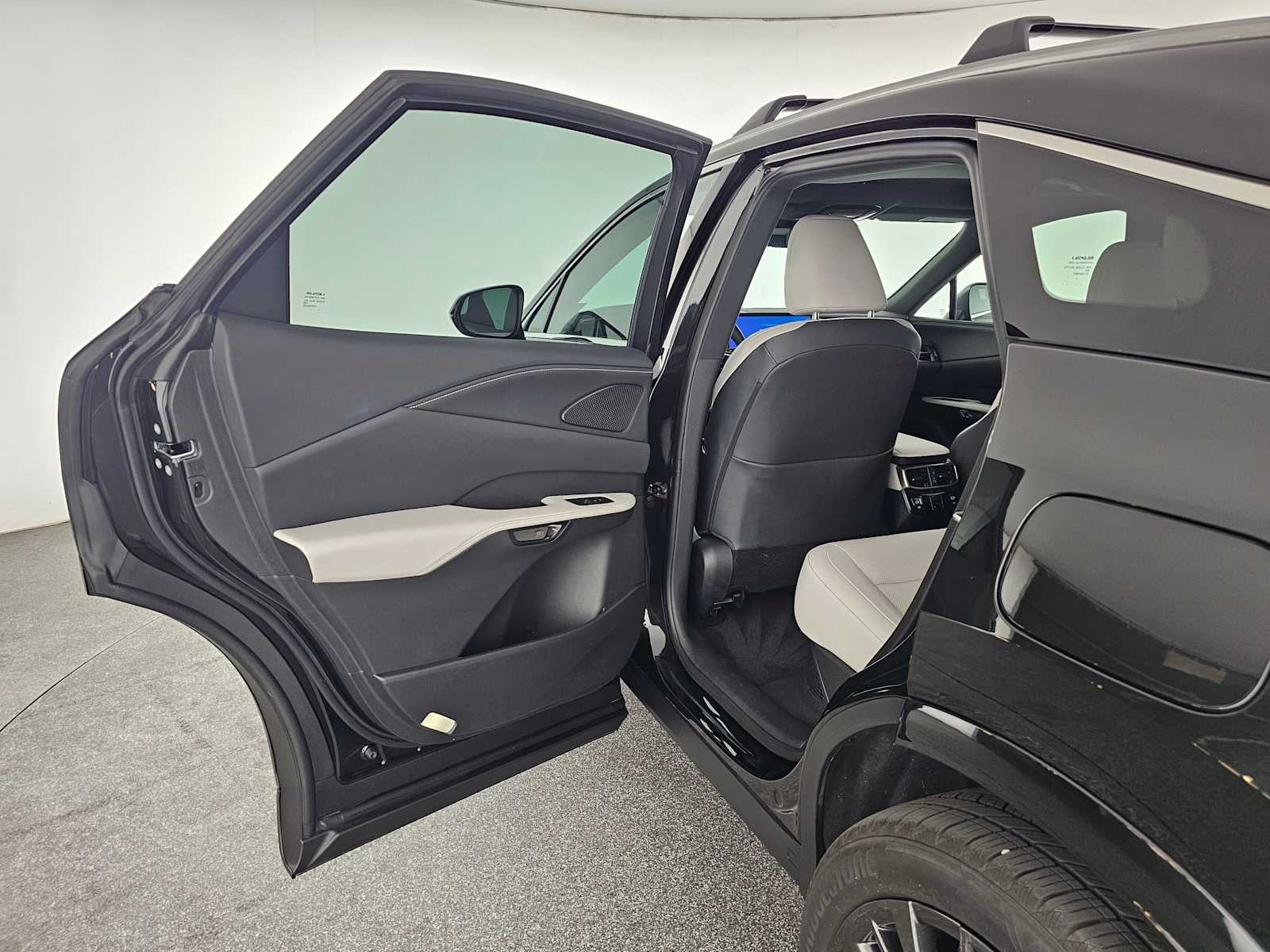 2025 Lexus RX Premium