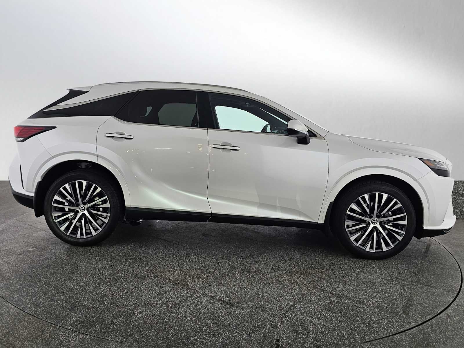 2023 Lexus RX 350h Premium Plus