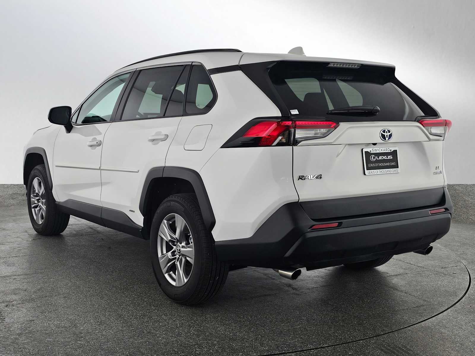 2023 Toyota RAV4 Hybrid LE