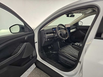 2021 Ford Mustang Mach-E California Route 1