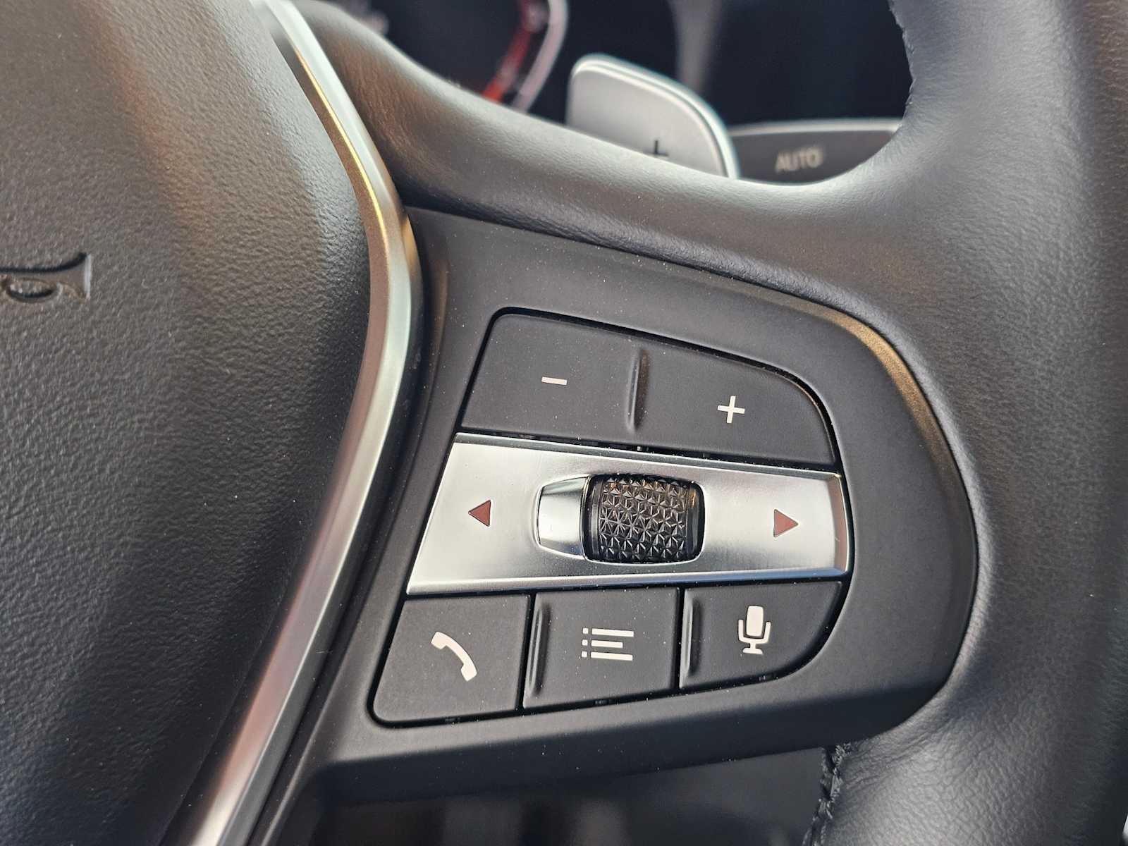 2022 BMW 3 Series 330i