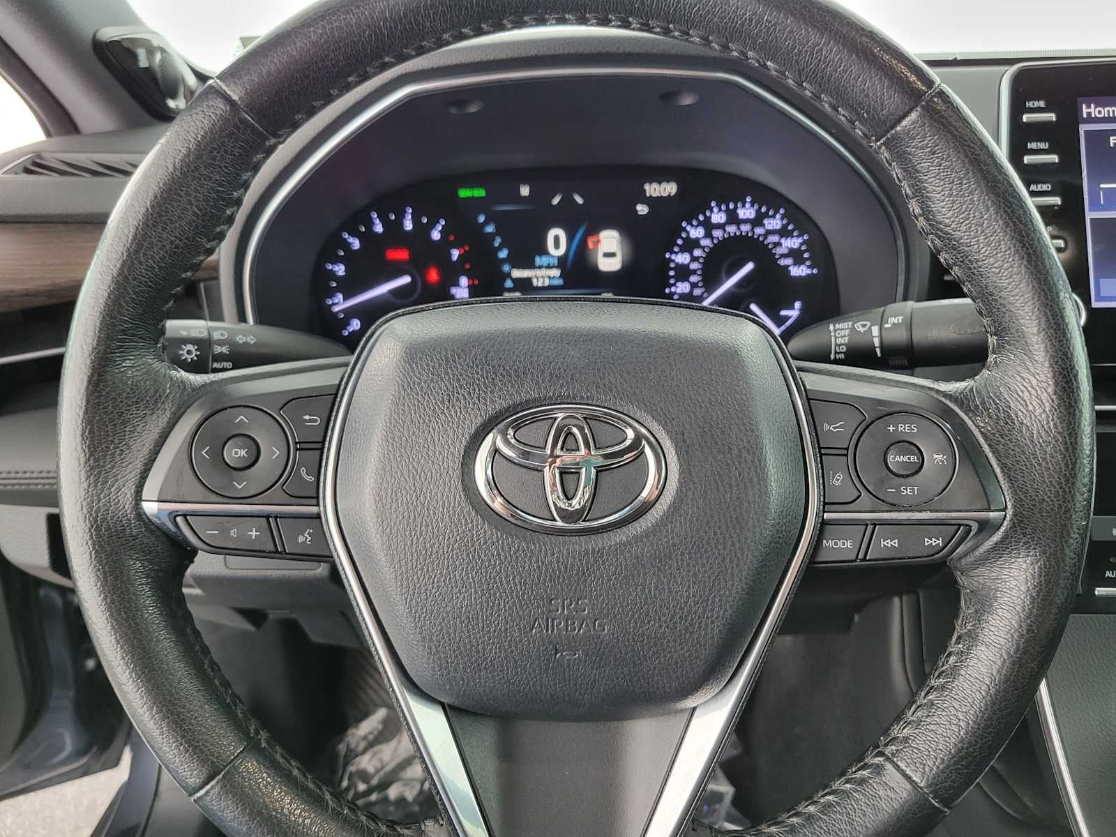 2020 Toyota Avalon XLE