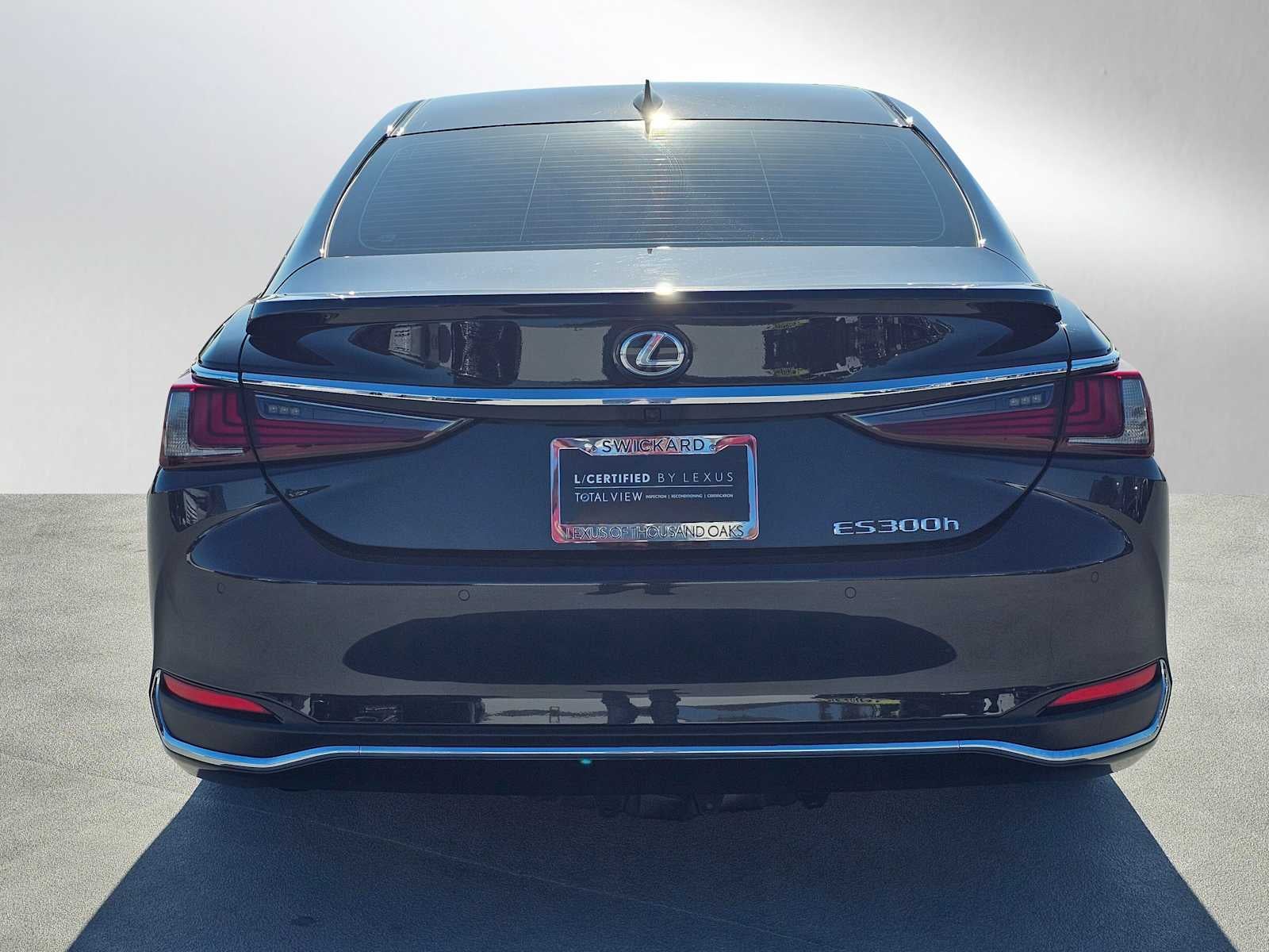 2025 Lexus ES 300h ES 300h
