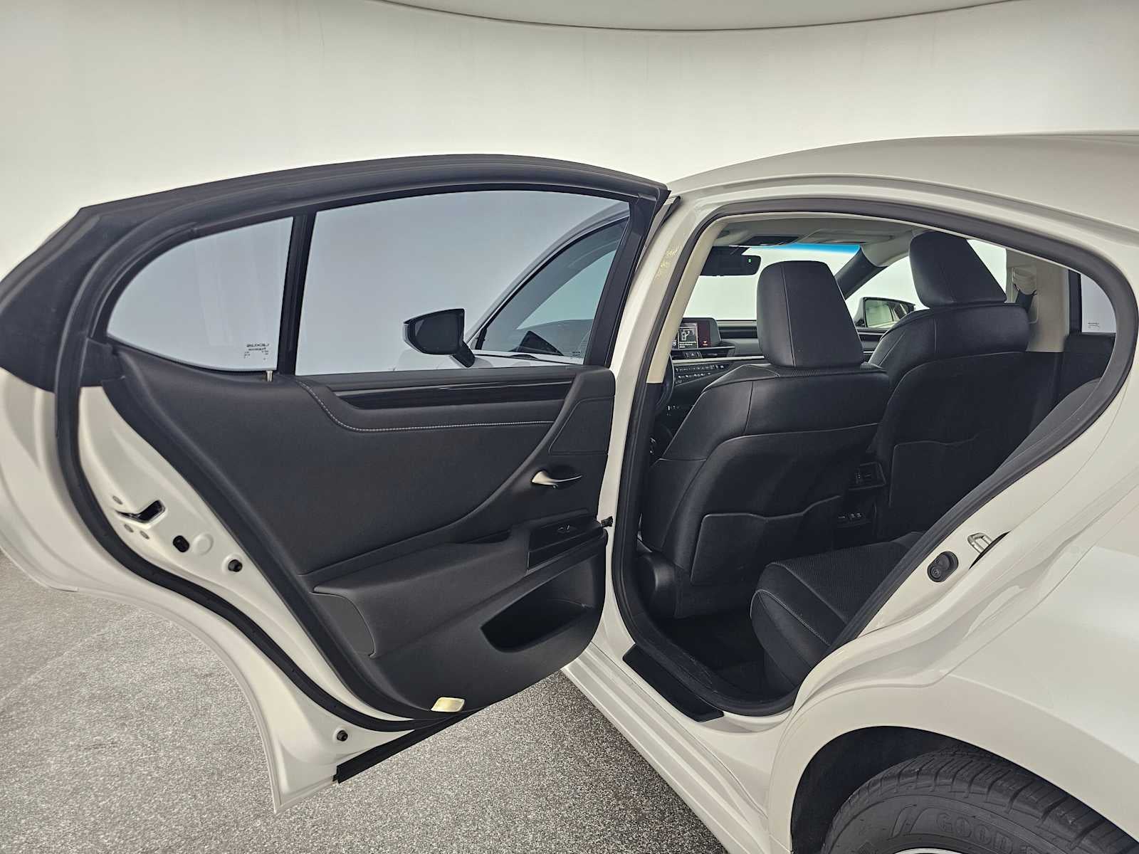 2021 Lexus ES 300h ES 300h