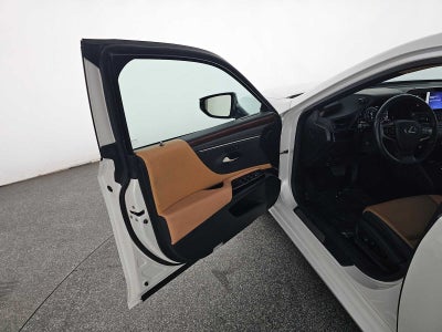 2024 Lexus ES 300h ES 300h