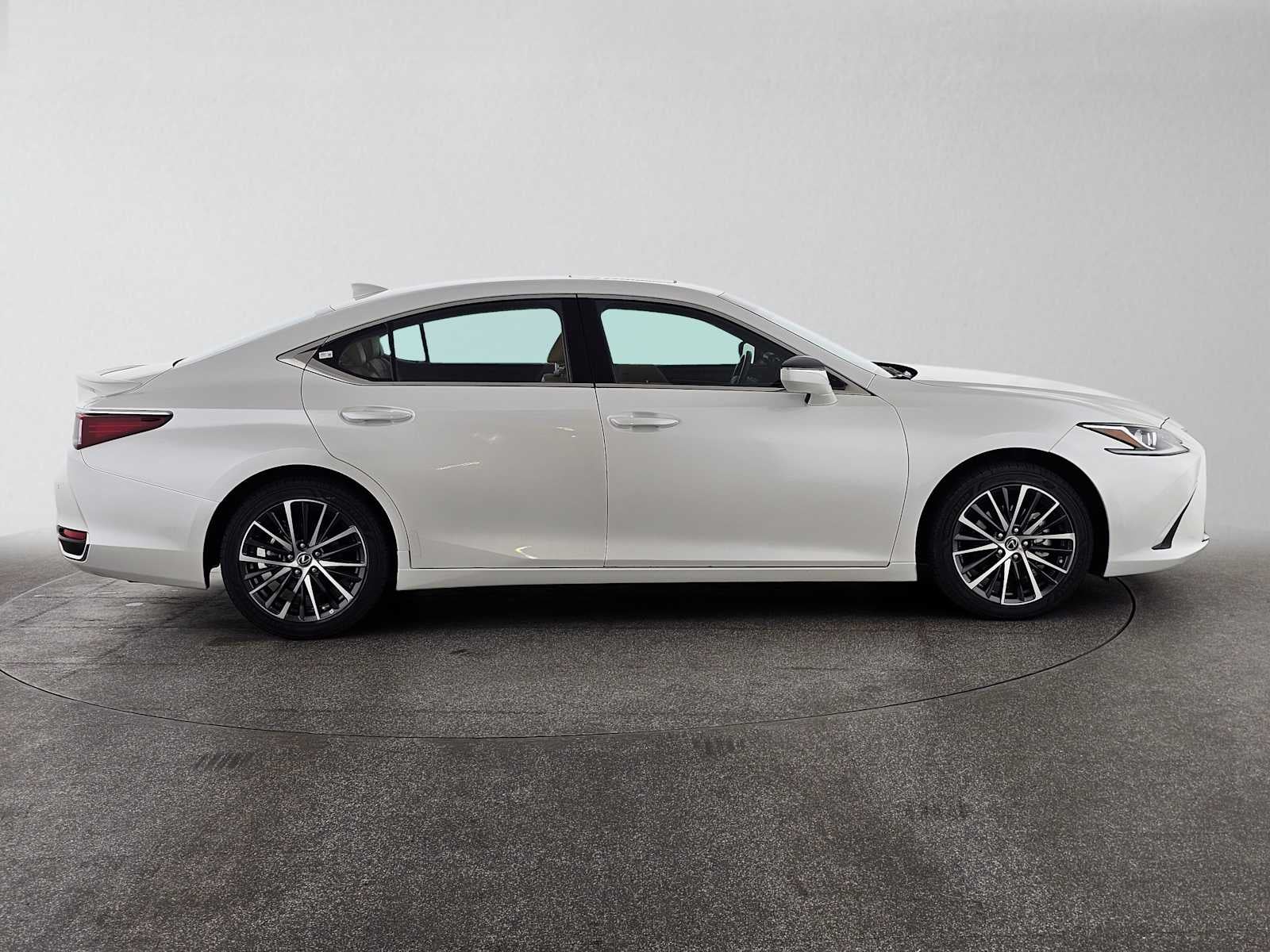 2024 Lexus ES 300h ES 300h