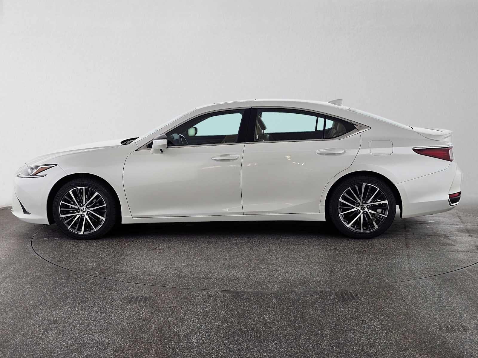 2024 Lexus ES 300h ES 300h