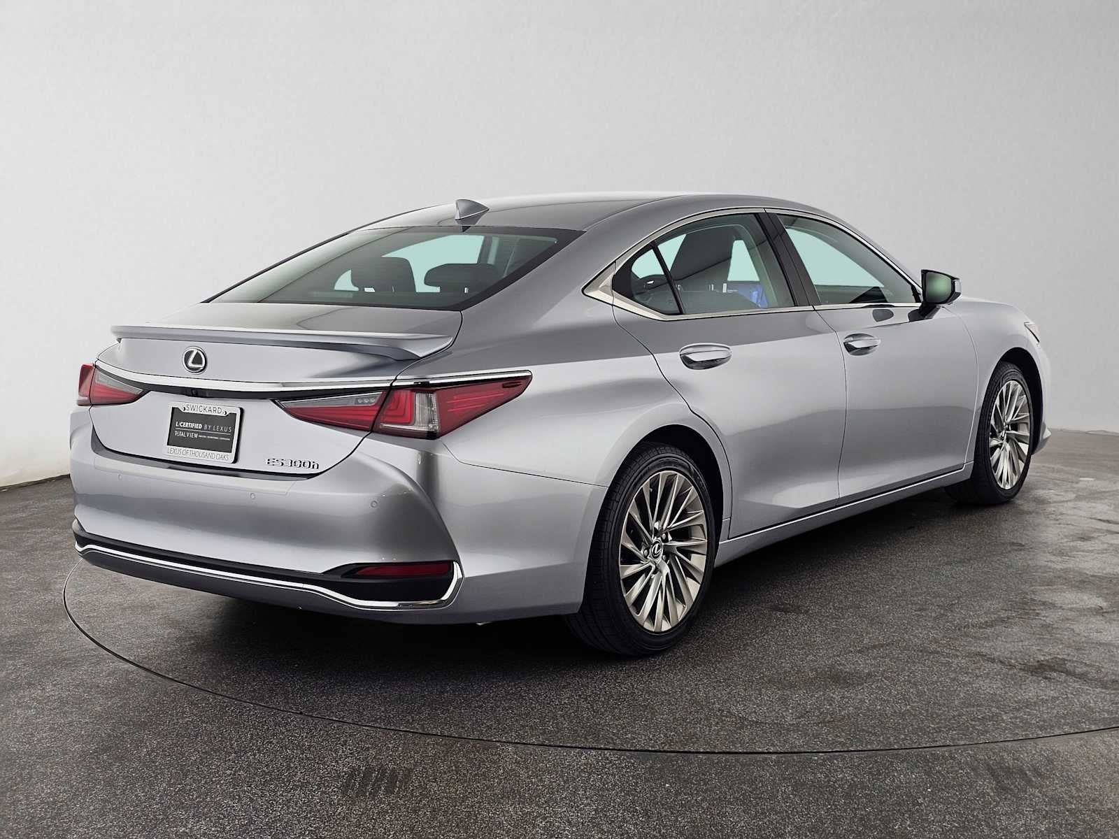 2023 Lexus ES 300h Luxury