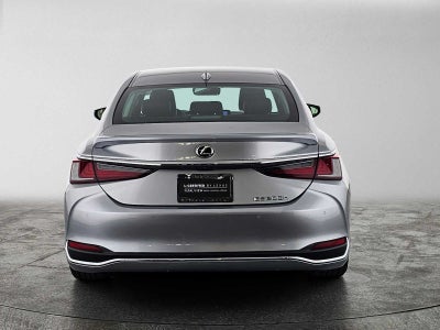 2023 Lexus ES 300h Luxury