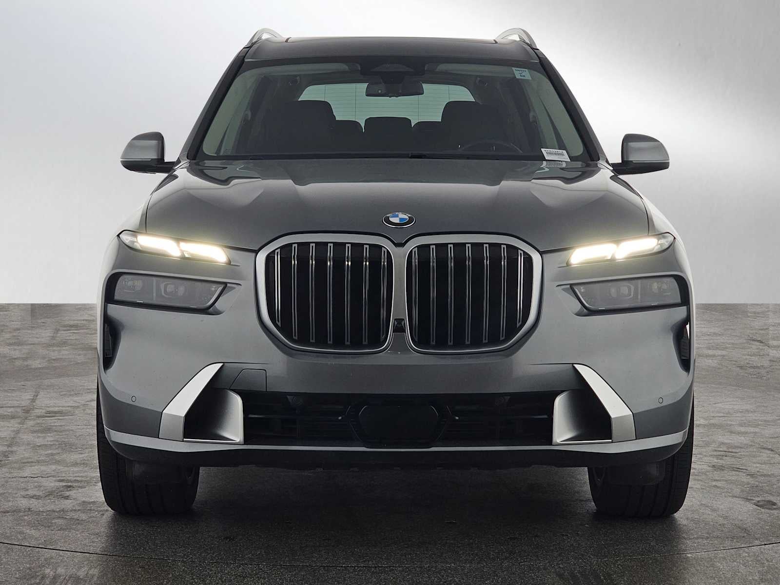 2025 BMW X7 xDrive40i xDrive40i