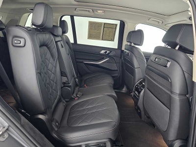 2025 BMW X7 xDrive40i xDrive40i