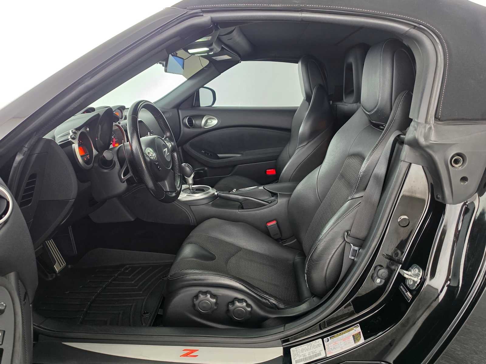 2018 Nissan 370Z Roadster Touring