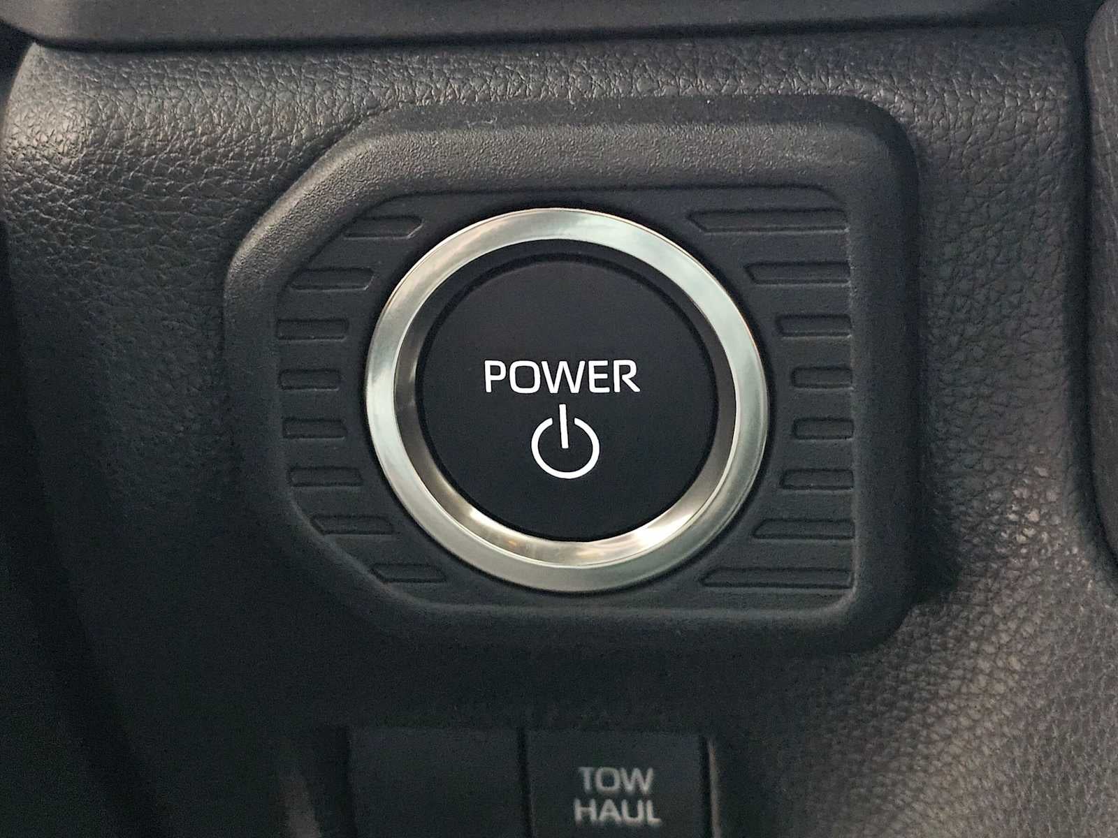 2025 Toyota Land Cruiser 4WD (Natl)