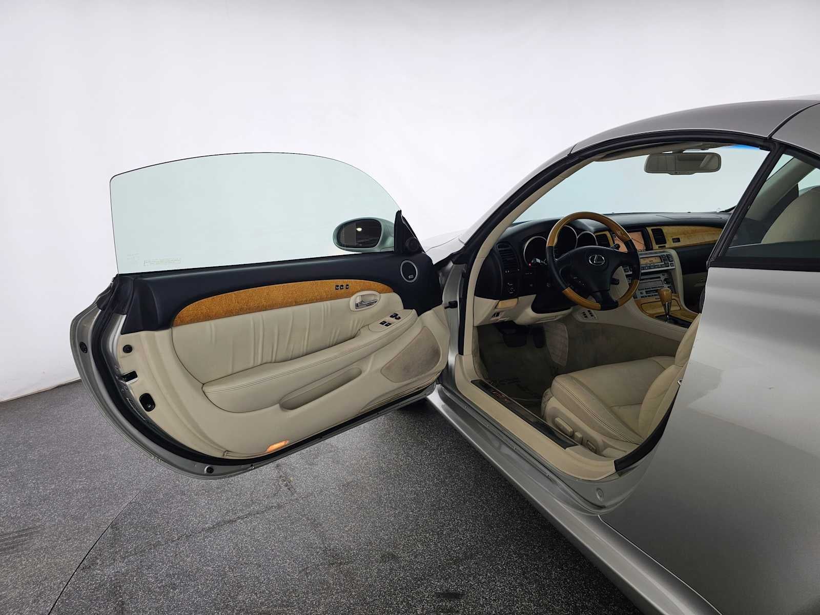 2005 Lexus SC 430 2dr Convertible