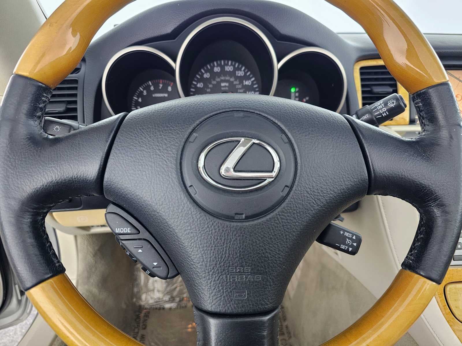 2005 Lexus SC 430 2dr Convertible