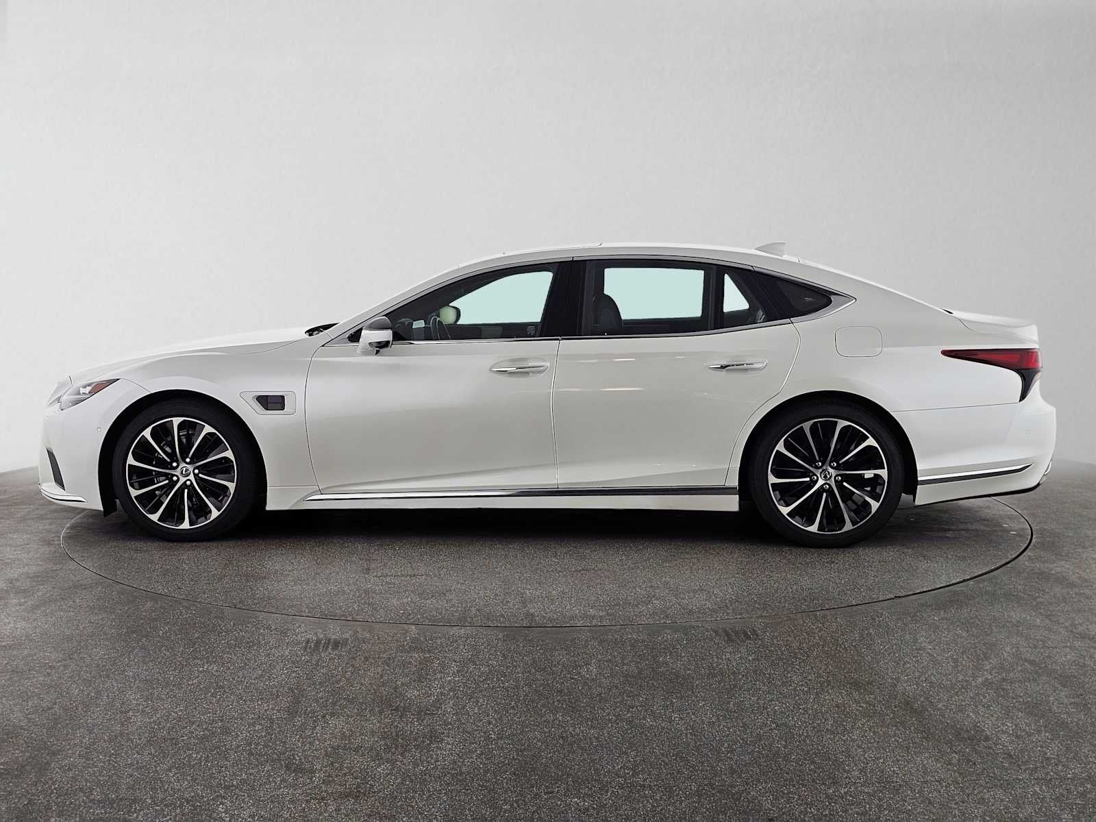 2023 Lexus LS 500h LS 500h