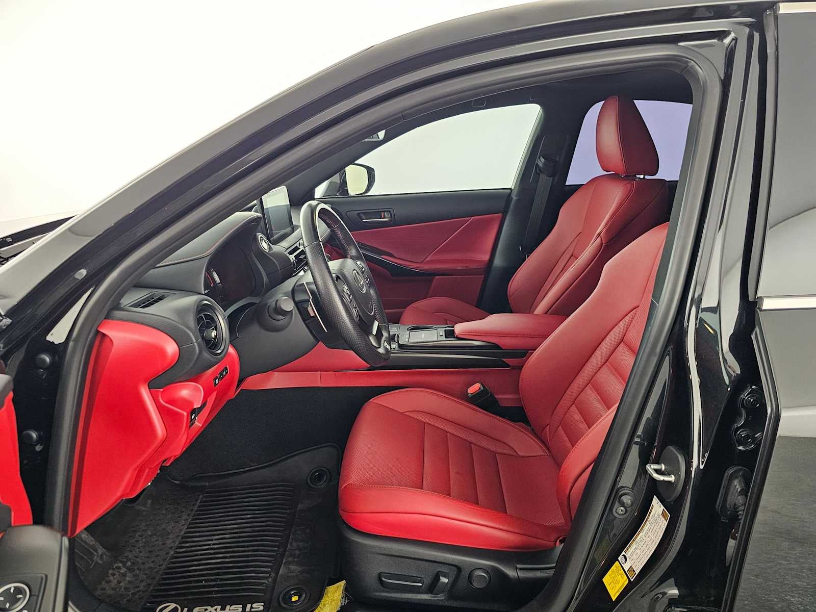 2024 Lexus IS F SPORT