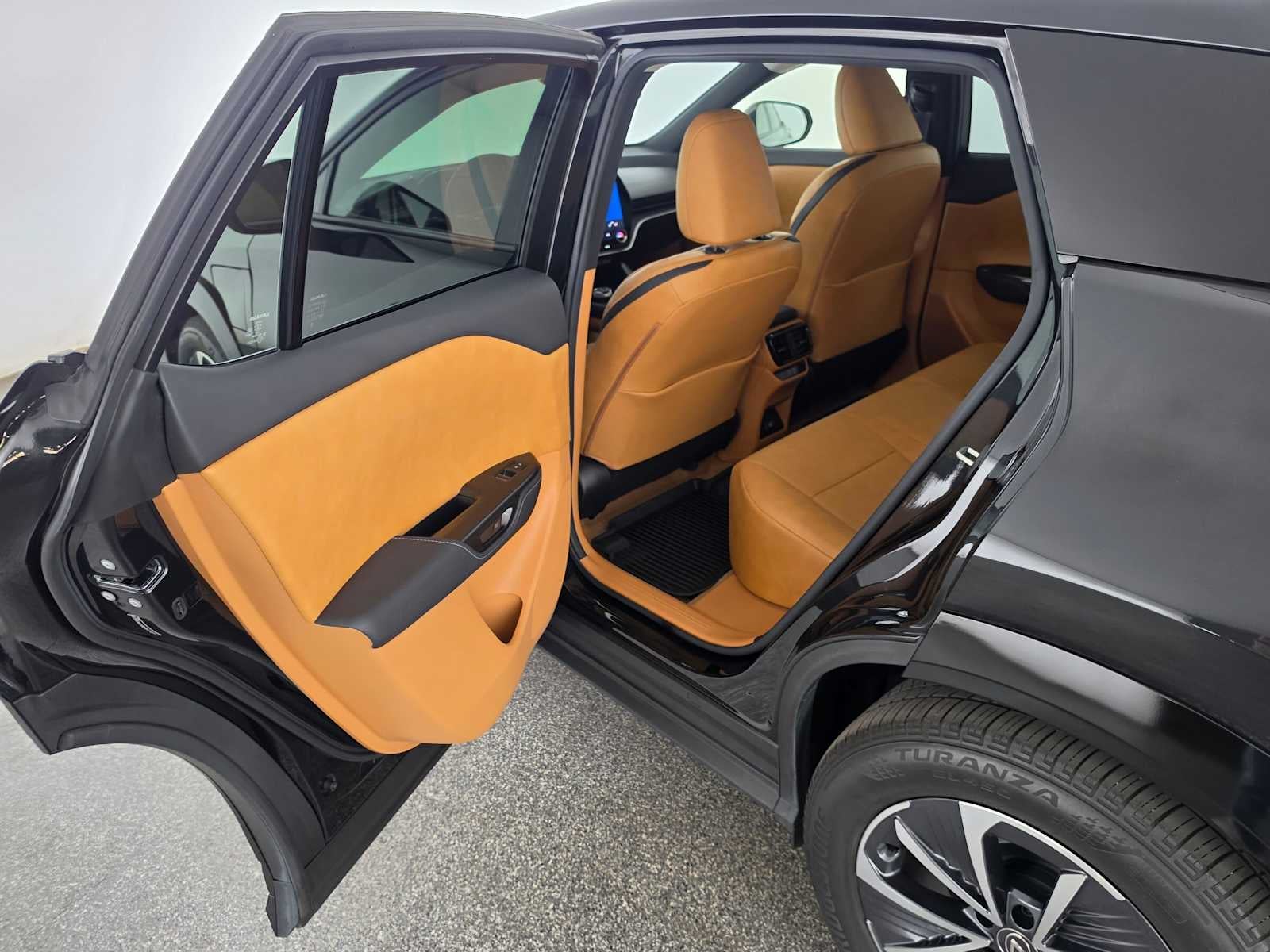 2023 Lexus RZ 450e Premium