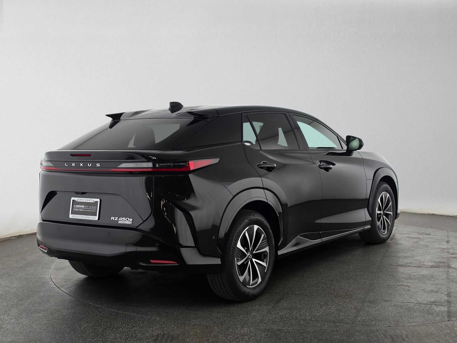 2023 Lexus RZ 450e Premium
