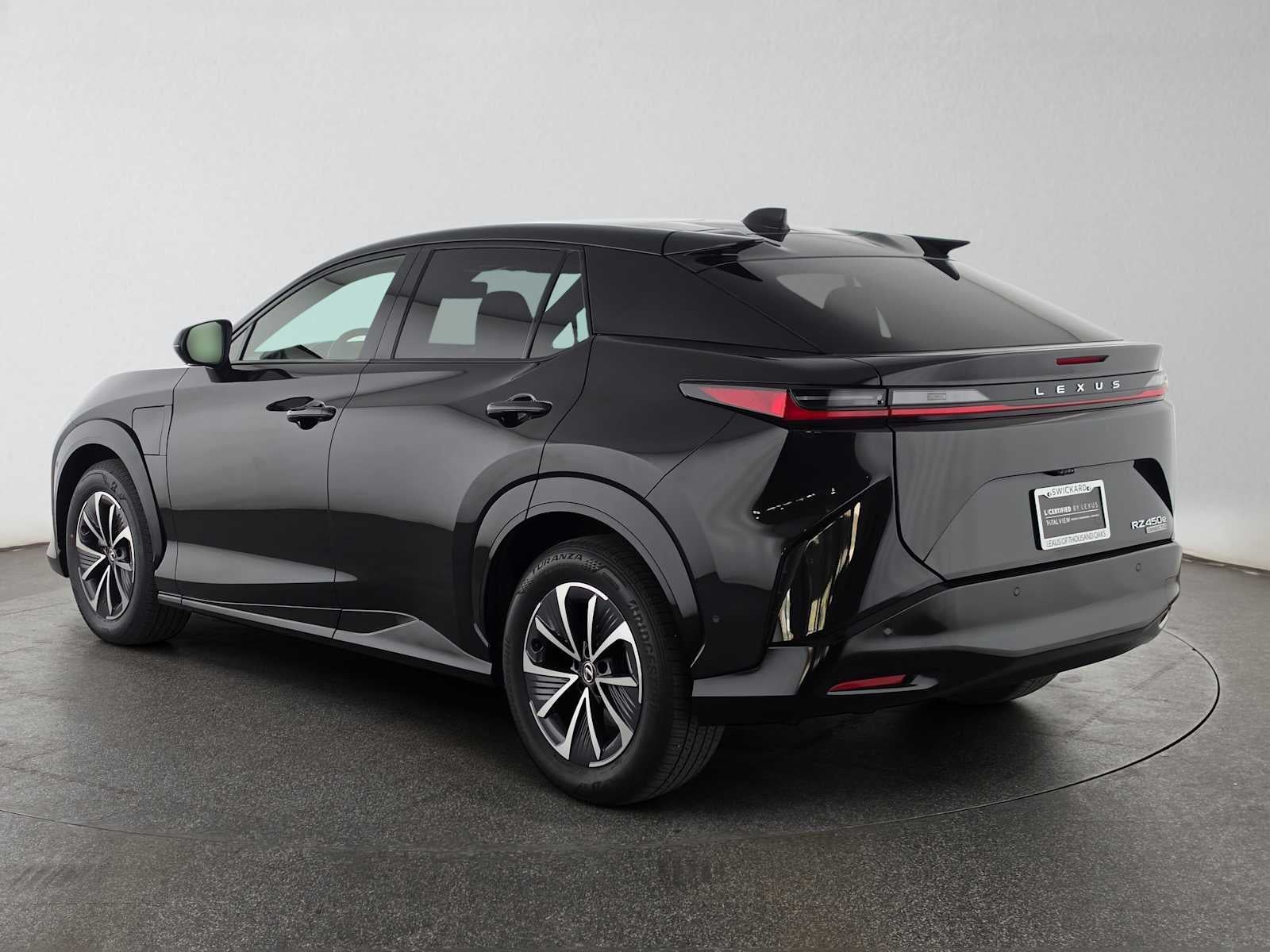 2023 Lexus RZ 450e Premium