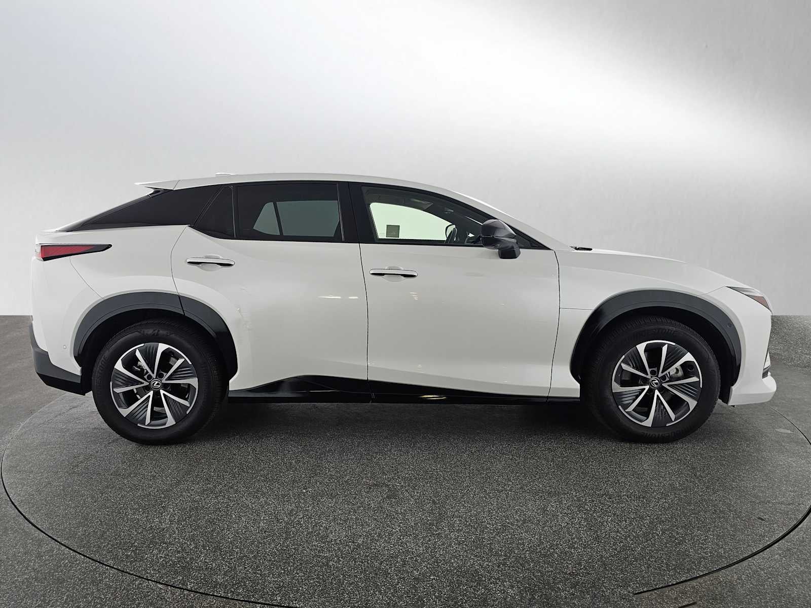 2023 Lexus RZ 450e Premium