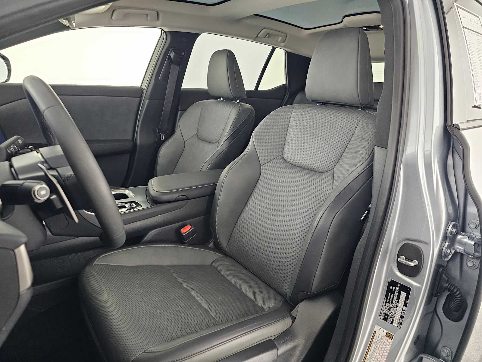 2023 Lexus RZ Premium