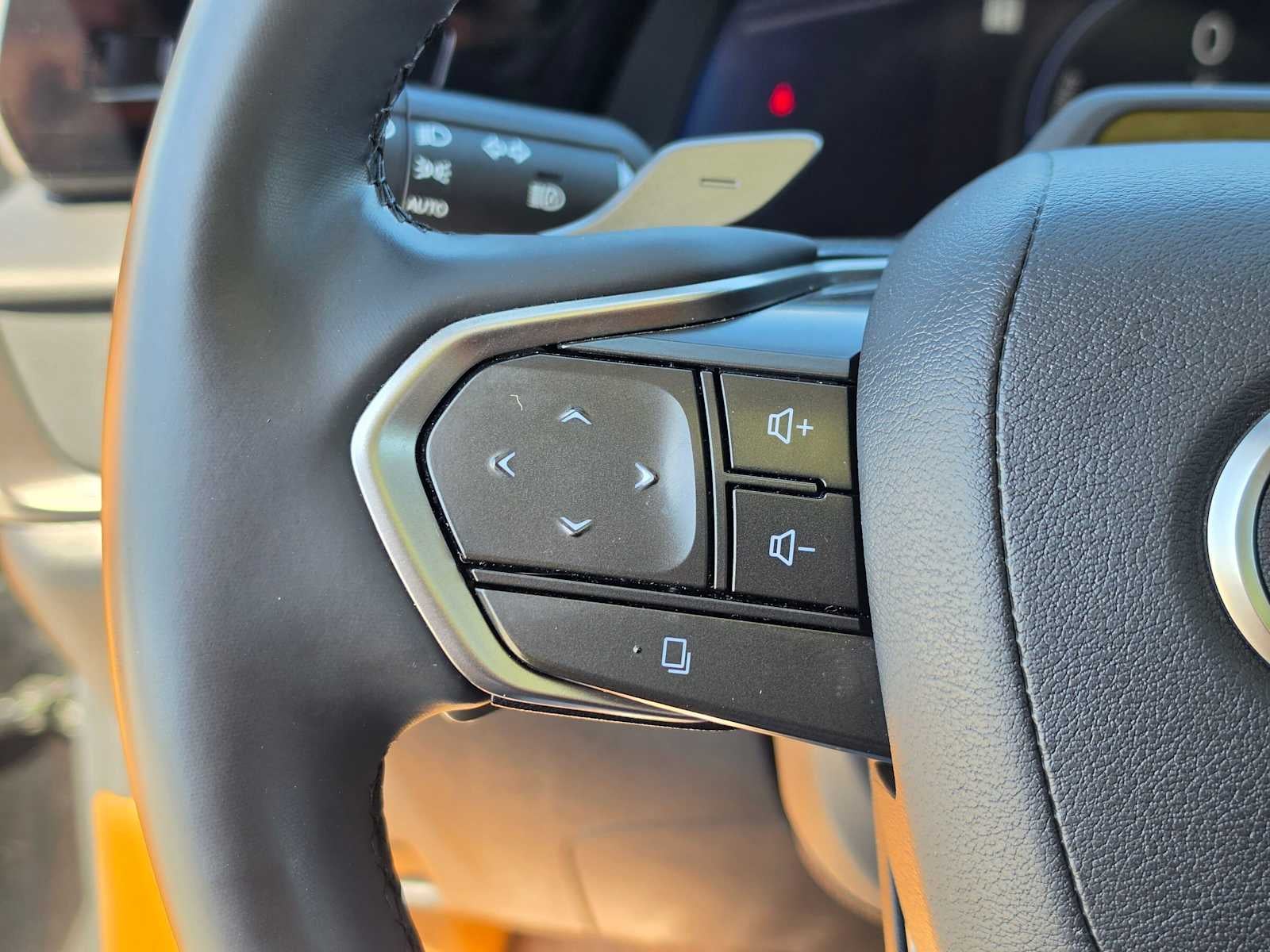 2023 Lexus RZ 450e Luxury