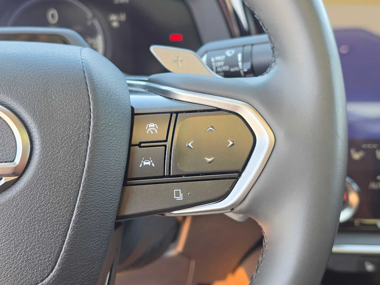 2023 Lexus RZ 450e Luxury