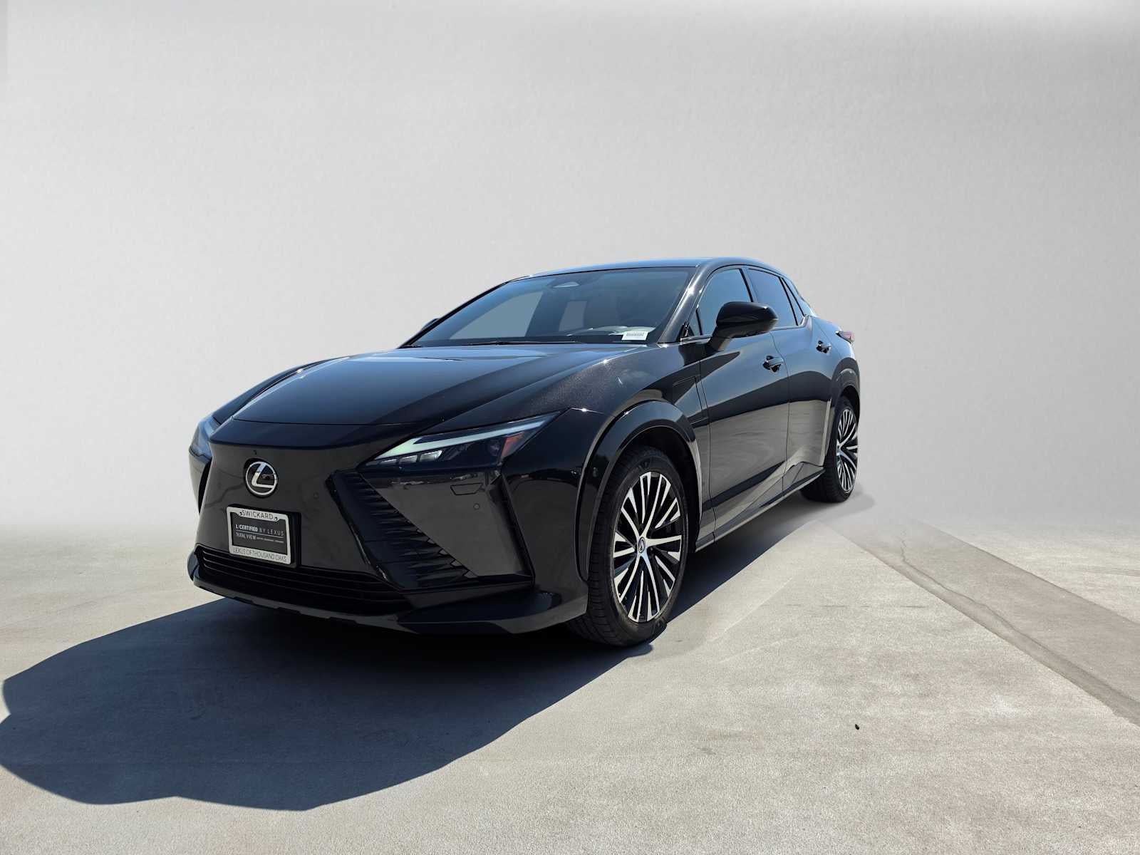2023 Lexus RZ 450e Luxury