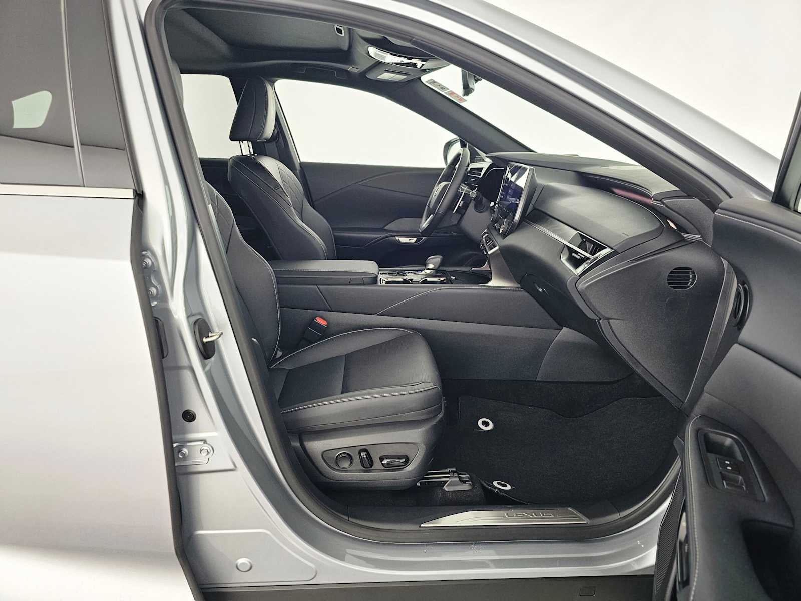 2025 Lexus RX Premium Plus