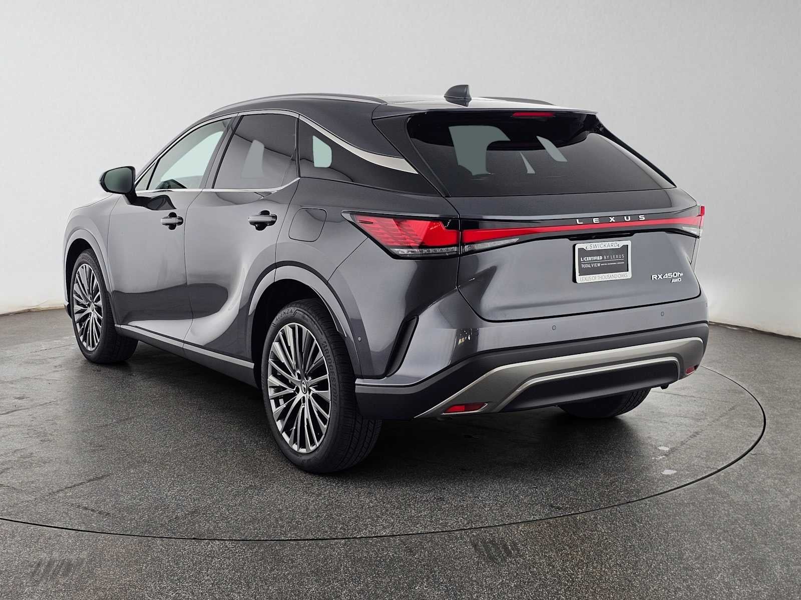 2026 Lexus RX 450h+ Luxury