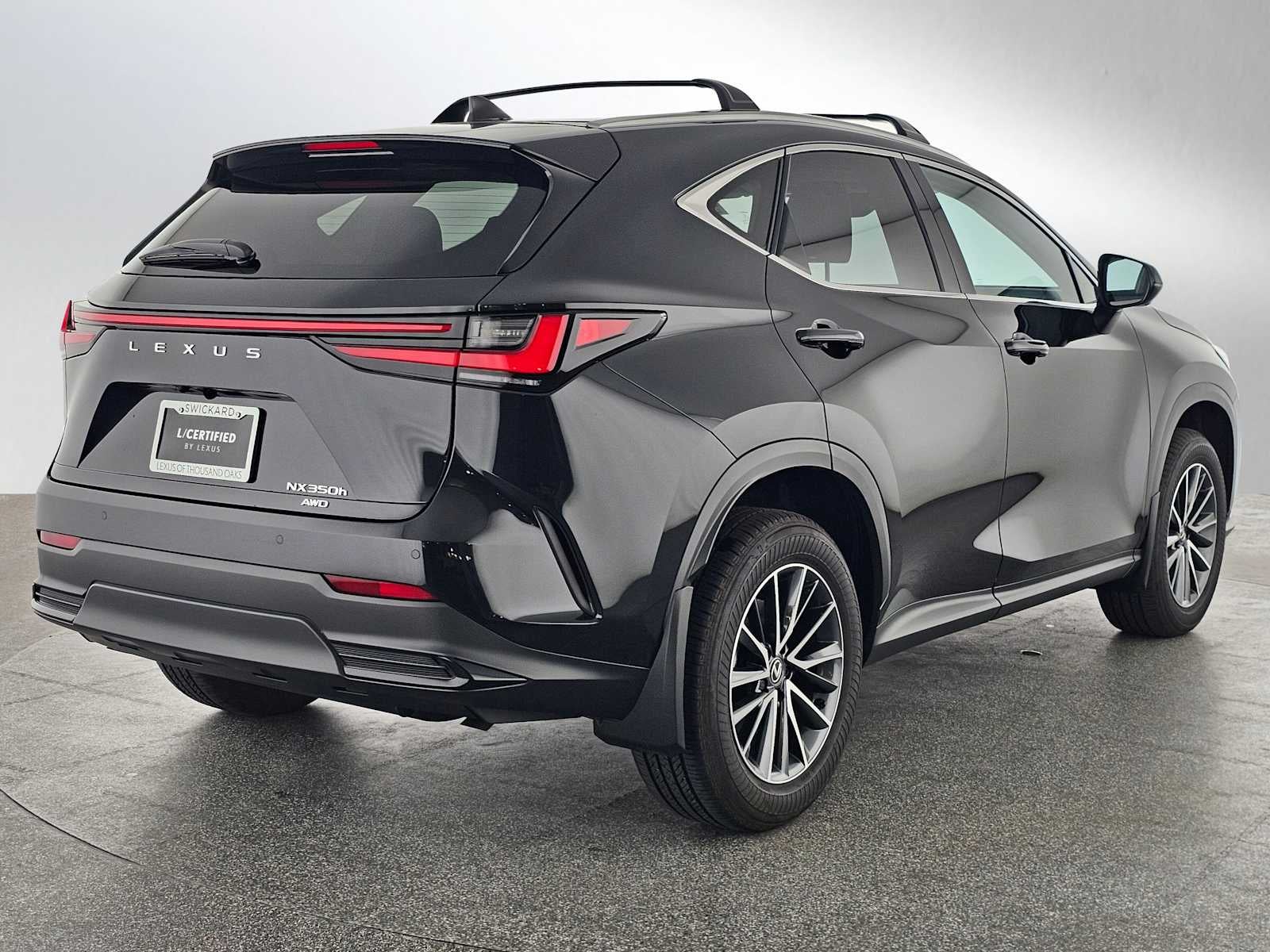 2025 Lexus NX 350h Premium