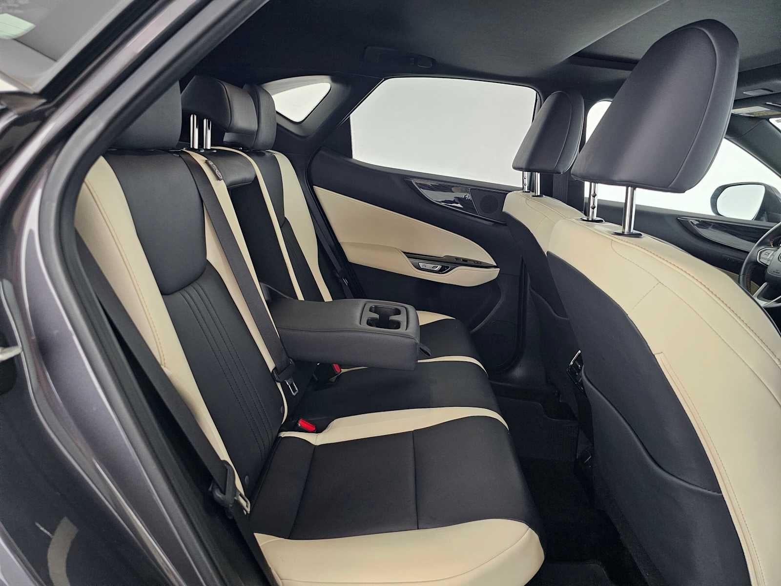 2024 Lexus NX 350h Premium