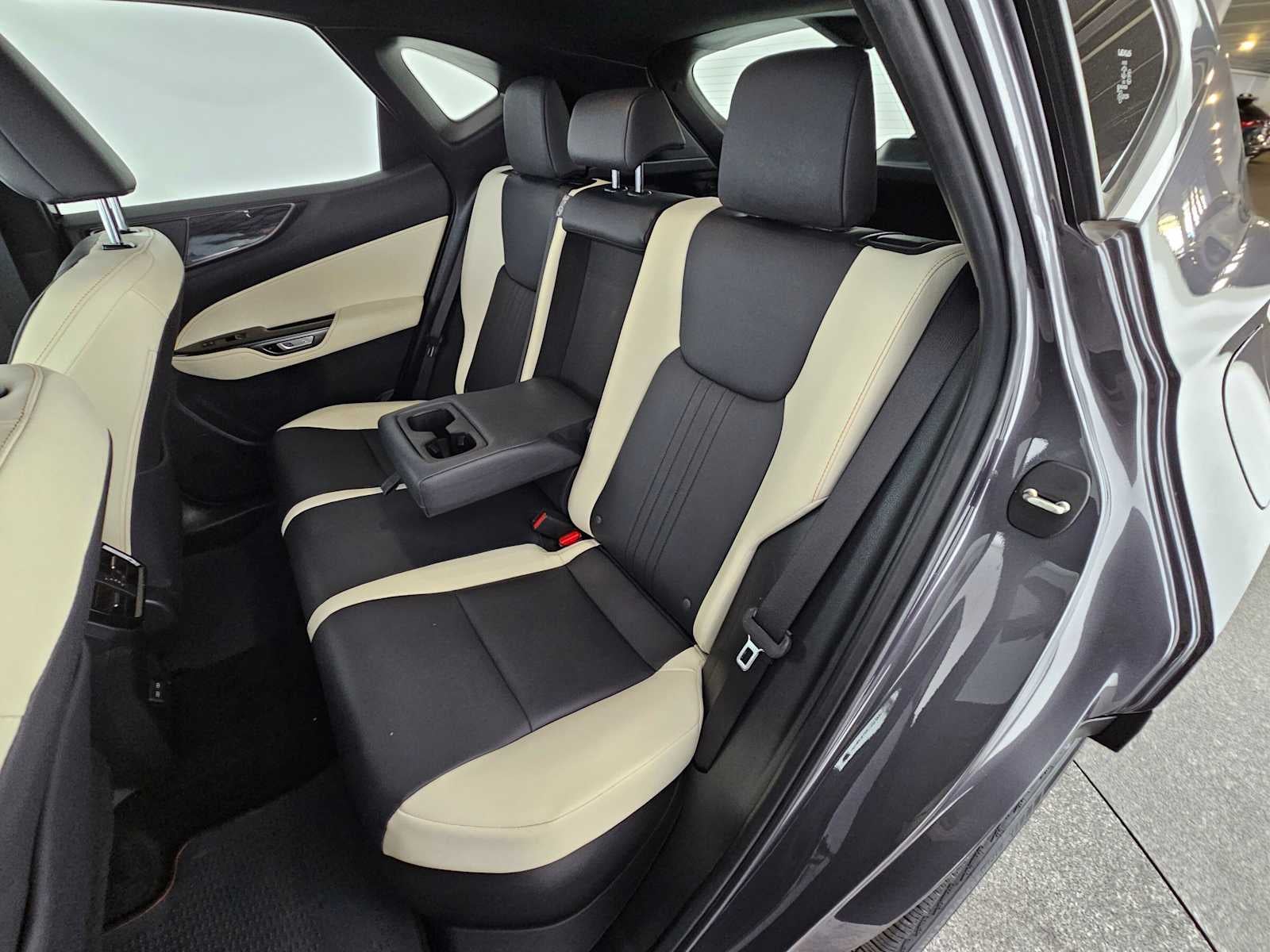 2024 Lexus NX 350h Premium