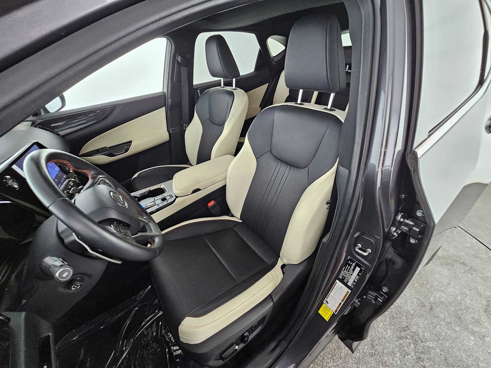 2024 Lexus NX 350h Premium