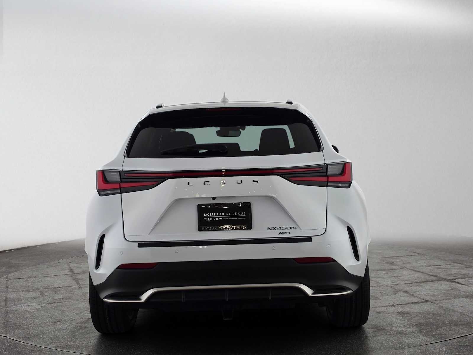 2024 Lexus NX 450h+ F SPORT Handling