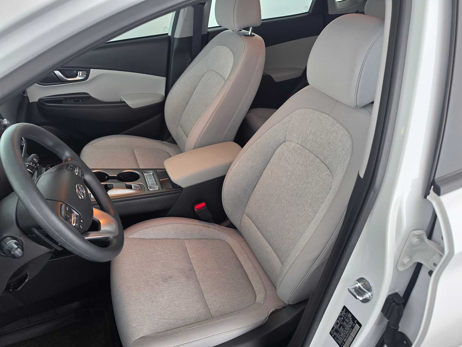 2023 Hyundai Kona Electric SE