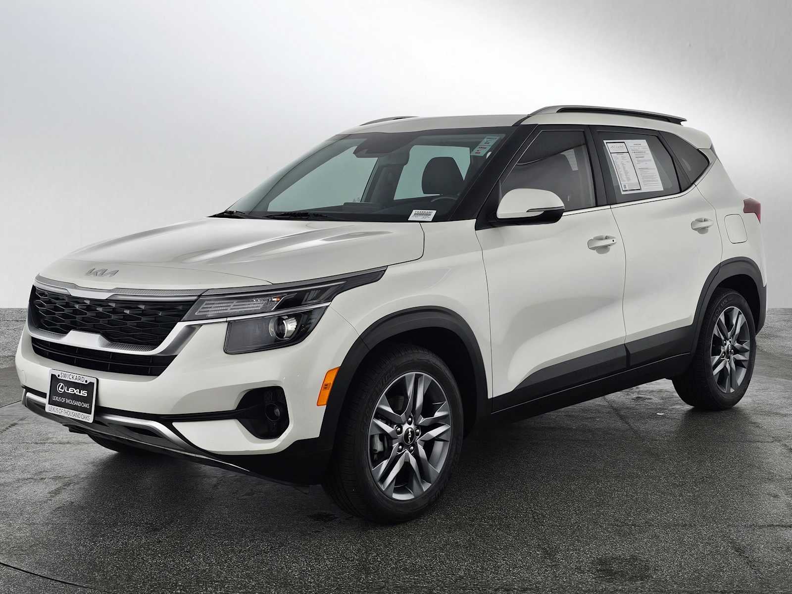 2023 Kia Seltos S