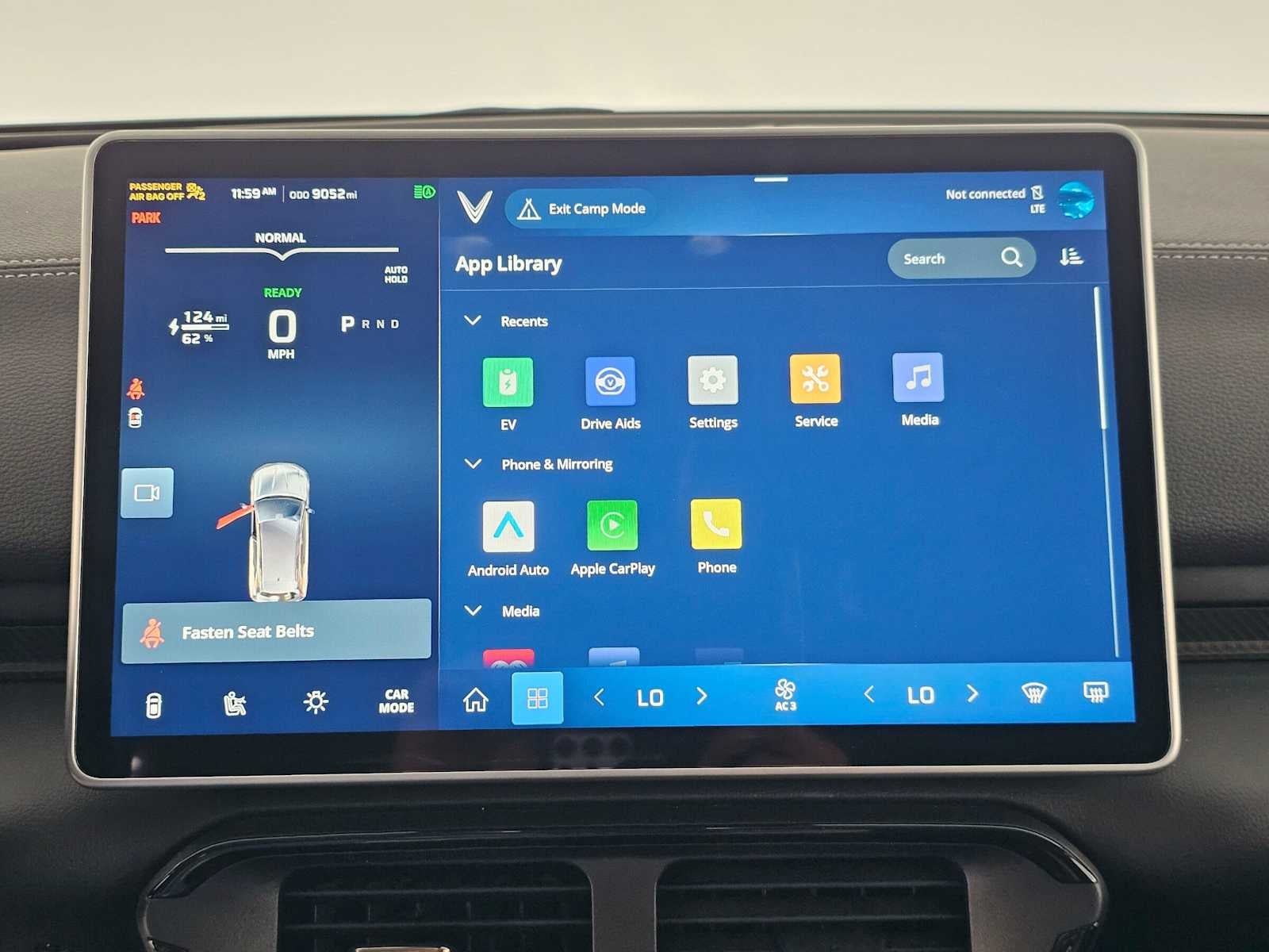 2023 VinFast VF 8 Eco