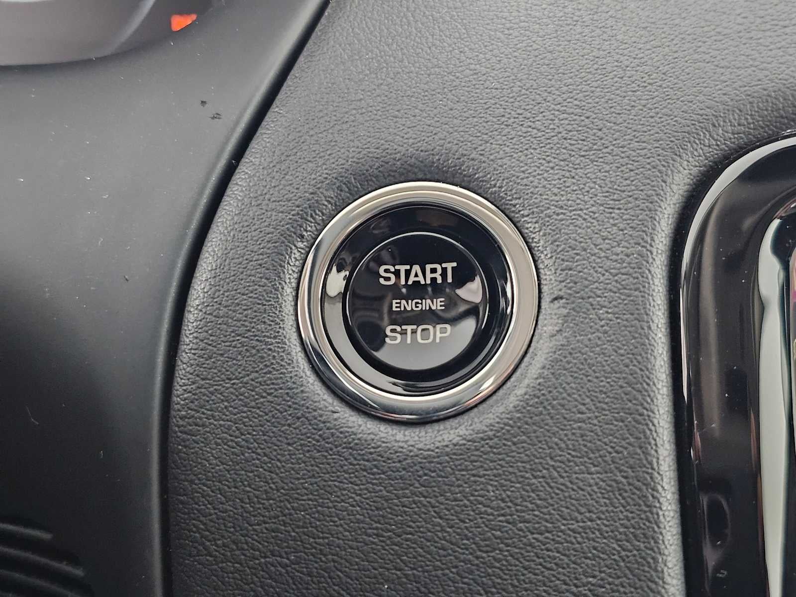 2019 Jaguar XJ XJ R-Sport