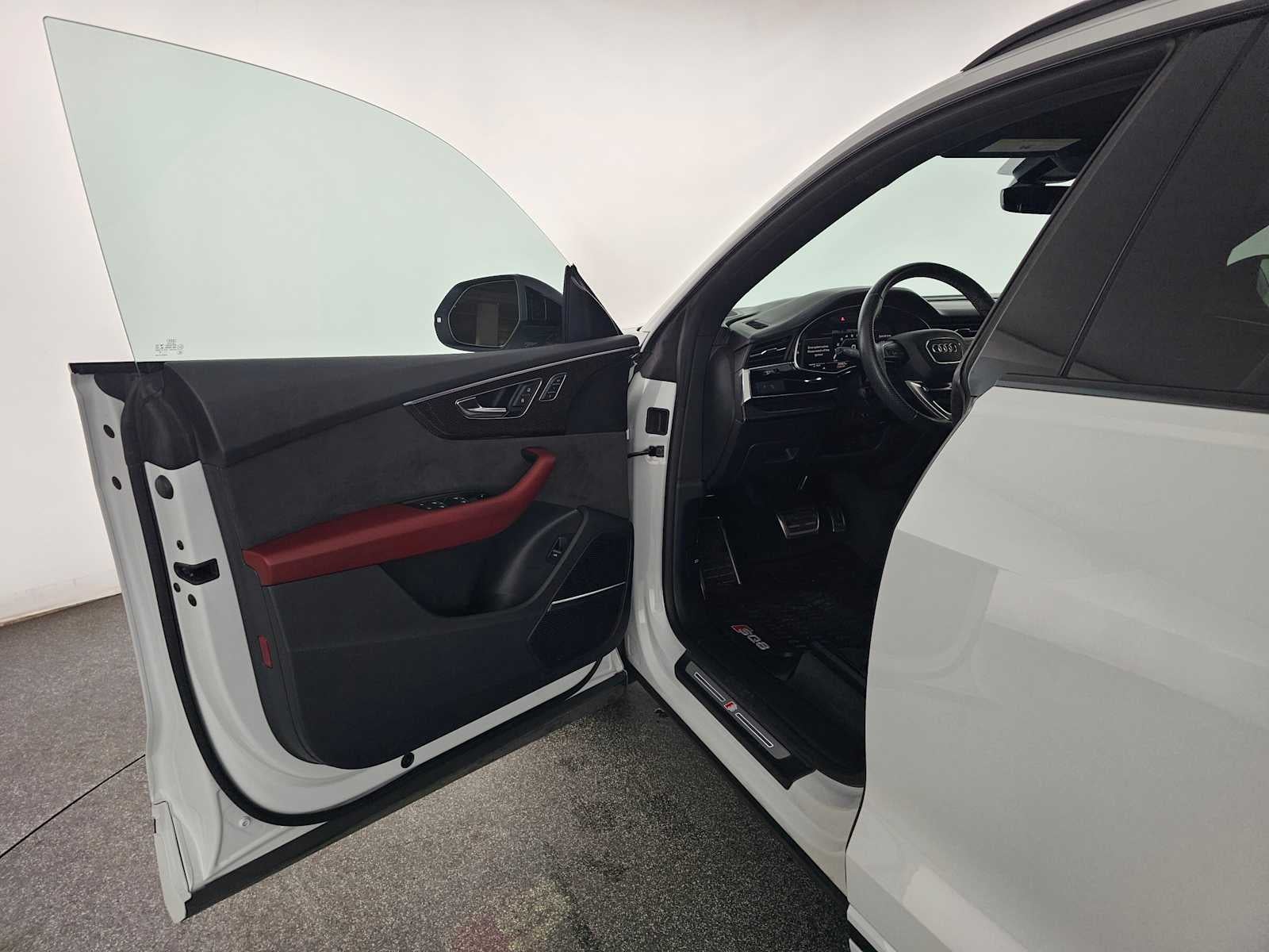 2021 Audi SQ8 Premium Plus