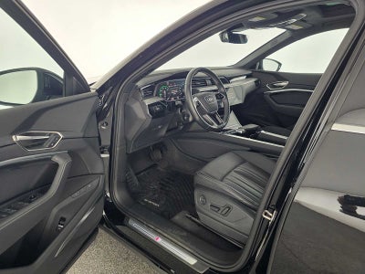2024 Audi Q8 e-tron Sportback S line Premium Plus