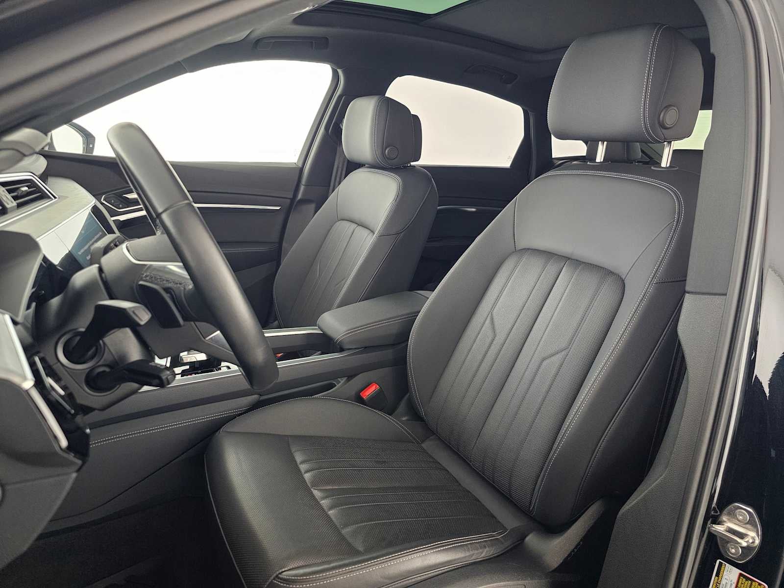 2024 Audi Q8 e-tron Sportback S line Premium Plus