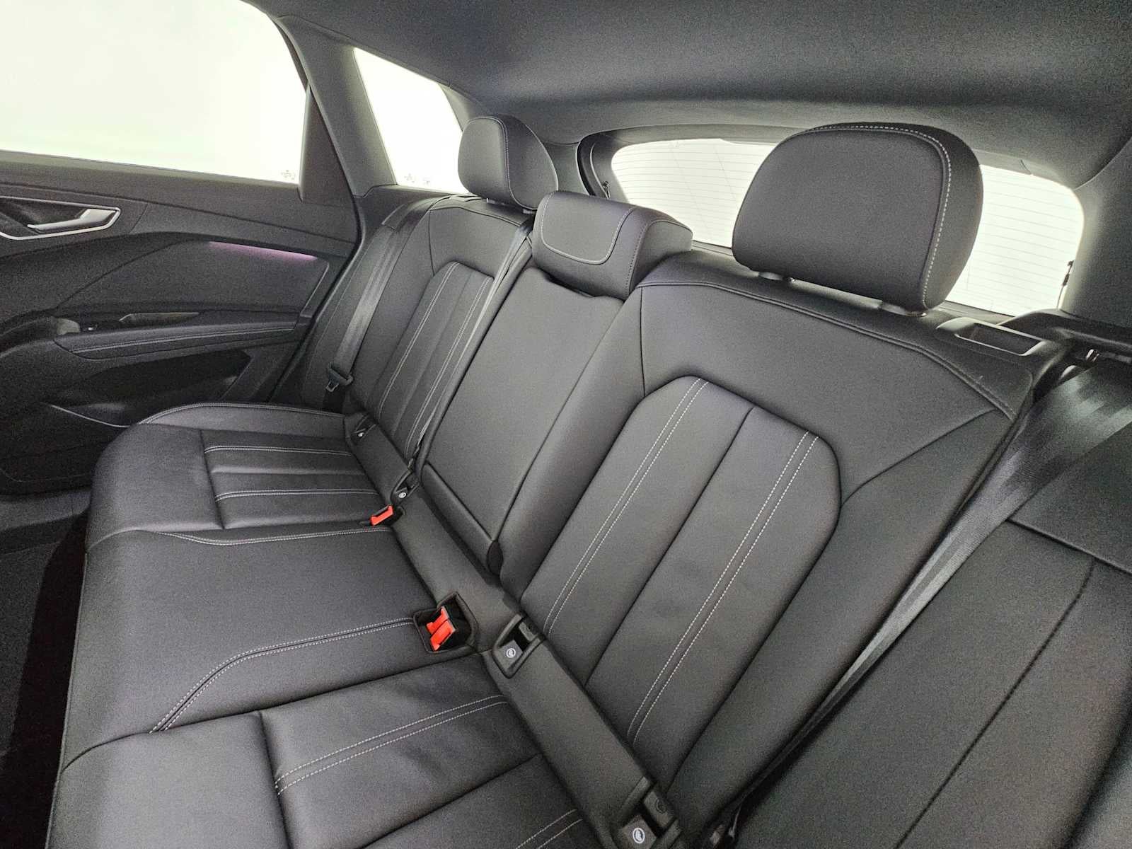 2024 Audi Q4 e-tron Premium Plus