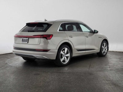 2019 Audi e-tron Prestige