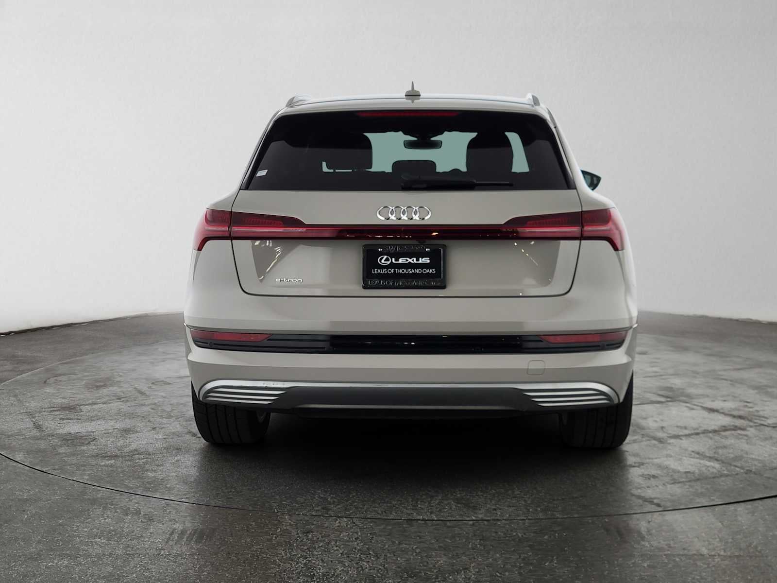 2019 Audi e-tron Prestige