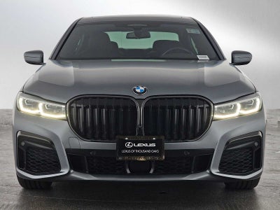2022 BMW 7 Series 740i