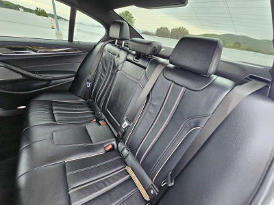 2019 BMW 5 Series 530e iPerformance