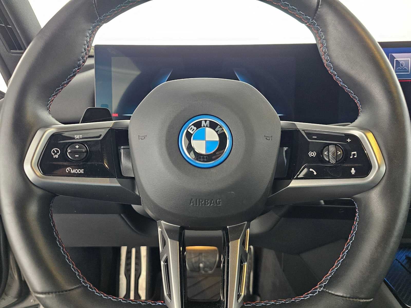 2024 BMW i5 M60 M60